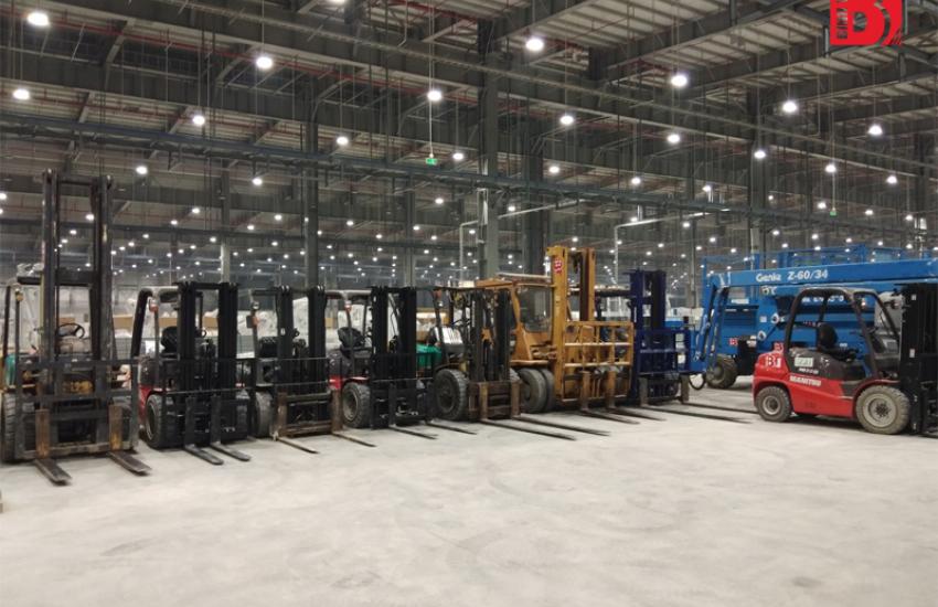 Warehouse for rent